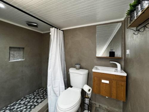 Ein Badezimmer in der Unterkunft Casa Monte Verde - Heated Pool