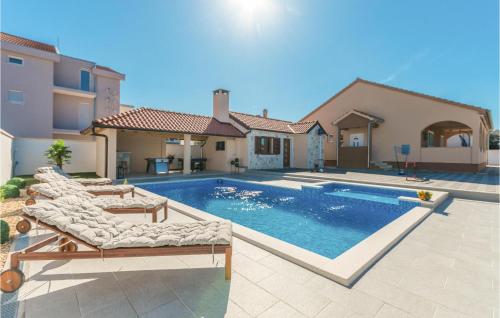 Amazing Home In Biograd Na Moru