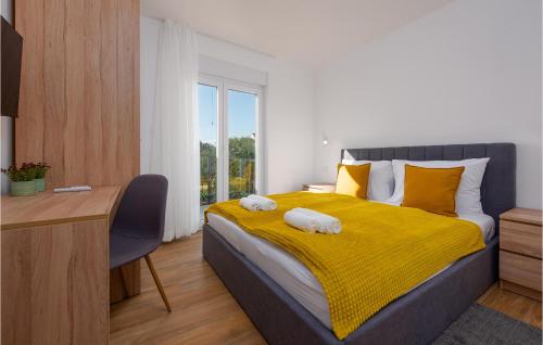 Awesome Apartment In Zadar With Swimming Pool
