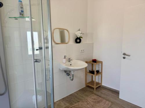 Ένα μπάνιο στο Lunetha Homes
