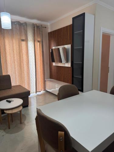 Katil atau katil-katil dalam bilik di Blue Wave Durres Apartment
