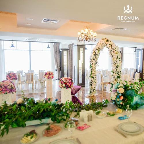 Galería fotográfica de Regnum Hotel & Restaurant en Sumqayıt