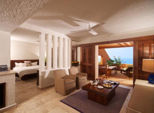 Gallery image of Las Brisas Ixtapa in Ixtapa