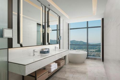 Vannituba majutusasutuses Jieyang Marriott Hotel