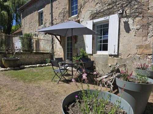 Gîte de Charme à Souvigny : Histoire, Nature & Sérénité - FR-1-489-581