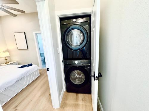 Letto o letti in una camera di Exotic Home Escondido by sdstay