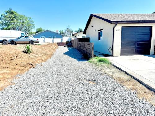 Il quartiere o una zona nella vicinanze della villa