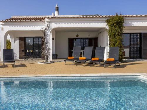 Secluded Carvoeiro Villa 3 Bedrooms Villa Urzais Modern Interiors