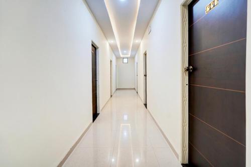 Gambar di galeri bagi Hotel O Sleep N Eat di Sakardarā