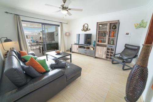 Extraordinary Playa Blanca Villa 3 Bedrooms Villa Naraku Spacious