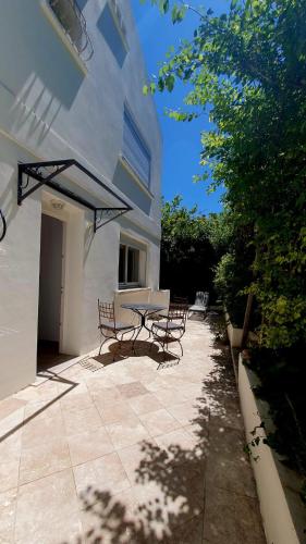 Spacieux T2 en RDJ avec terrasse privée