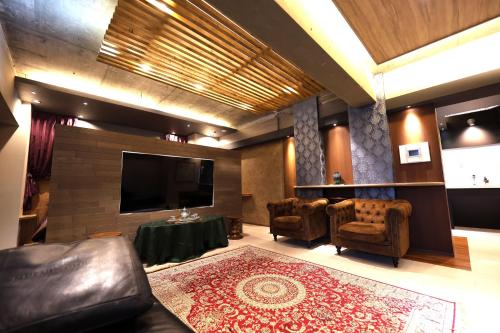 Gallery image of MolinHotels701-札幌市定山渓天然温泉に紅葉シーズン到来-W-beds5&S-2 in Sapporo