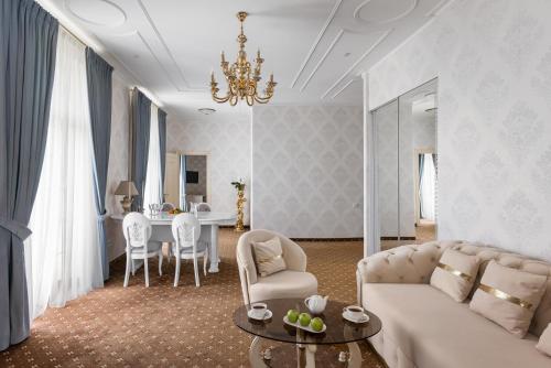Posezení v ubytování Mozart Hotel
