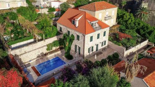 Sensational Dubrovnik Villa Villa Filia 6 Bedrooms Overlooking Dubrovnik City Walls Old Town