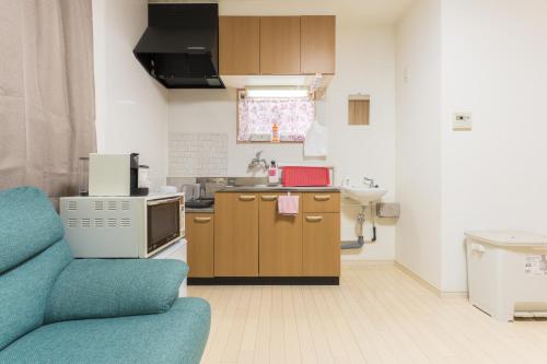 Direct Access to Umeda Private Stay for 3 Guests