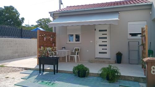 Apartments Franica