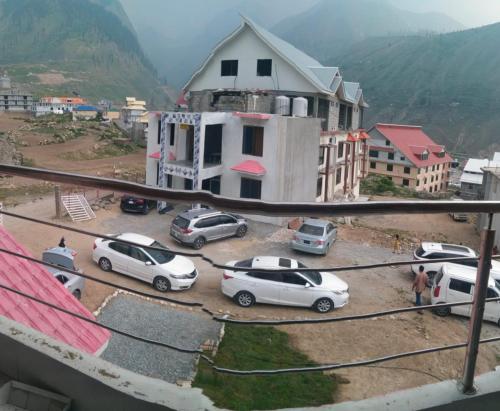 Gallery image of Classic comfort hotel batakundi in Battakundi