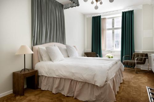 Foto Grand Heritage next to park - 3 Bedrooms 1