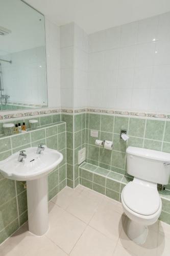 Bagno di De Vere Tortworth Court