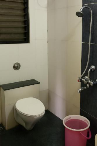 Un baño de Hotel Shiya Palace