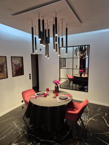 Fotografie z fotogalerie ubytování Erotic Room v destinaci Fresnes-sur-Escaut