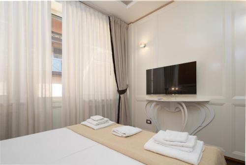 Old Bridge Exclusive Apartment 2 BDR