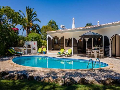 Moorish Style Carvoeiro Villa 3 Bedrooms Villa Azure Vista