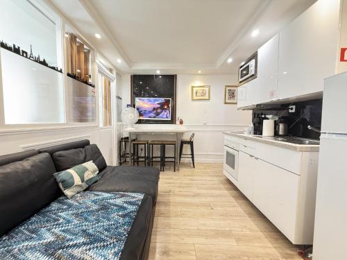 65-FRENCH CANCAN ST DENIS