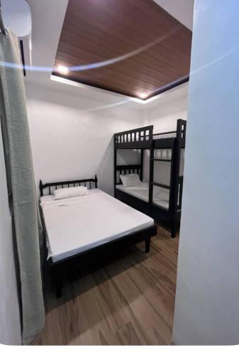 Gallery image of Jezette's Inn in Sipalay