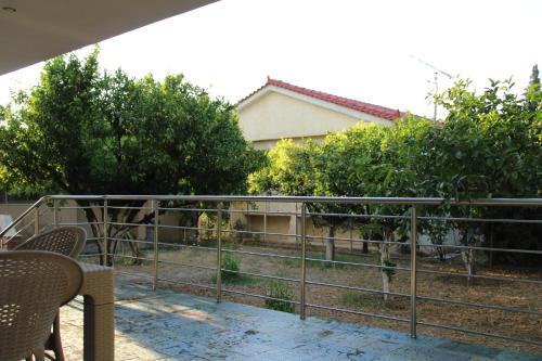Un balcón o terraza de Serenity Oropos