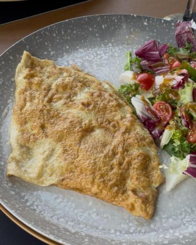 Mad på hotellet eller i nærheden