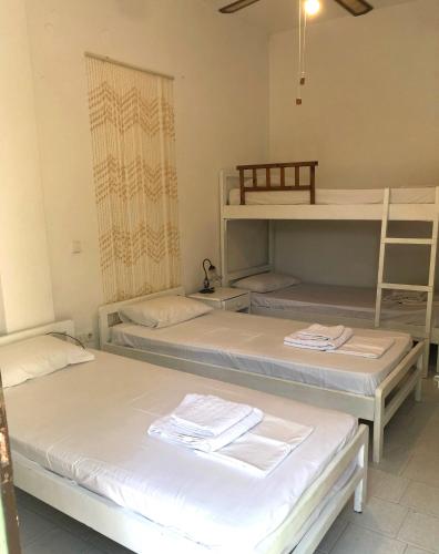 Imagen de la galería de Hotel Albatross, en Livadion