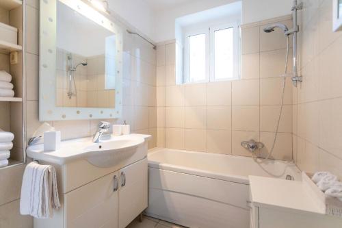 Elegant Lozica Villa 4 Bedrooms Villa Dubrovnik Palazio Seafront
