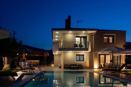 Πισίνα στο ή κοντά στο Olympus Echo Villa