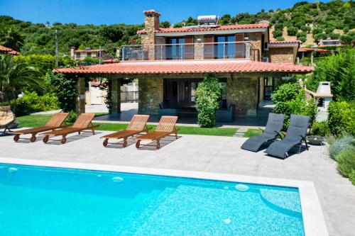 Piscina di Blue Dream Villa o nelle vicinanze