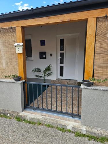 Apartment Lela - self check-in and check-out