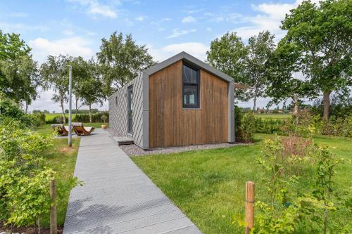 Κήπος έξω από το Tinyhouse 32 Stavoren