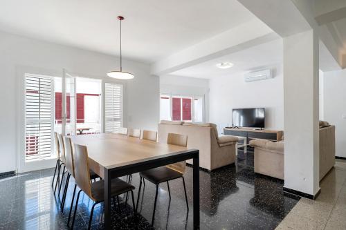 Hauzify I Apartament Riera
