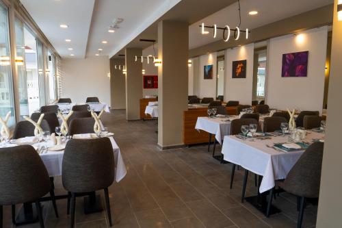 Εστιατόριο ή άλλο μέρος για φαγητό στο Viking Garden Hotel