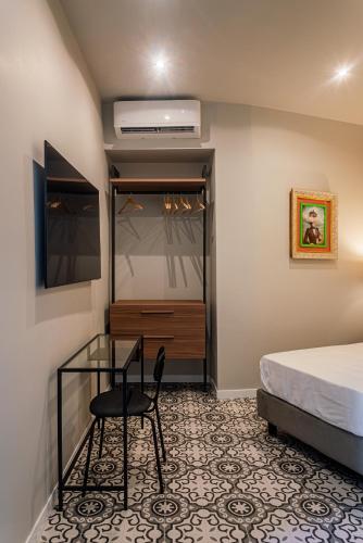 Deluxe Single Room with Balcony