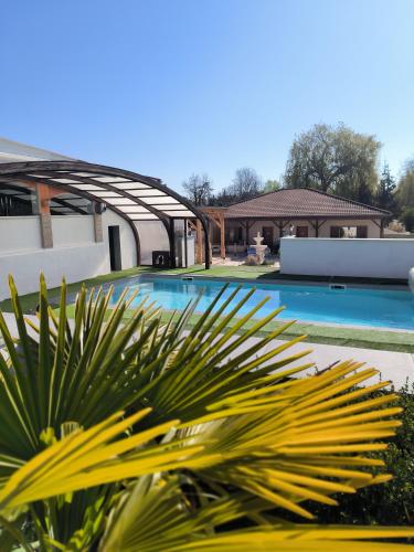 Logis Hôtel -Spa-Restaurant Le Saint Antoine