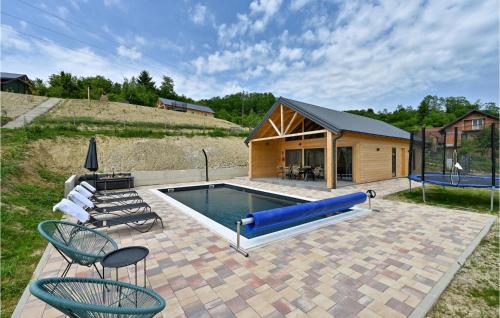 Amazing Home In Klokovec With Wifi