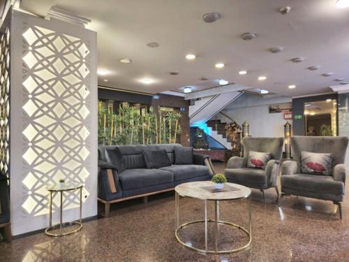 Posezení v ubytování Yilmazel Hotel