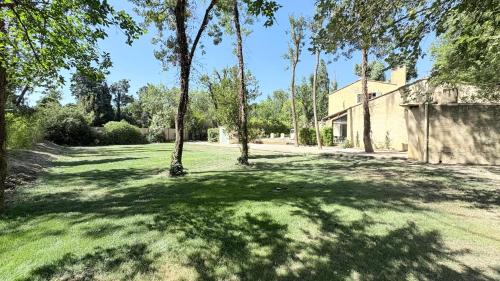 Κήπος έξω από το Mas Provençal près d'Avignon