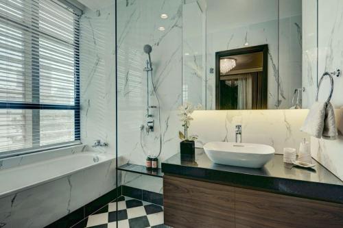 Gallery image of d'Edge Thao Dien by KayStay in Ho Chi Minh City