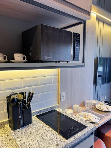Dapur atau dapur kecil di Cozy and complete studio - Brooklin SP