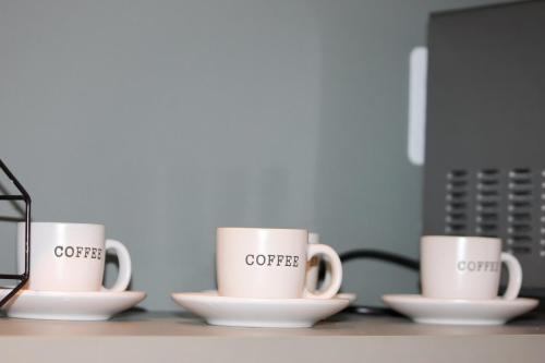 Kemudahan buat kopi dan teh di Cozy and complete studio - Brooklin SP