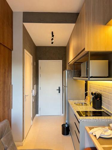 Dapur atau dapur kecil di Cozy and complete studio - Brooklin SP