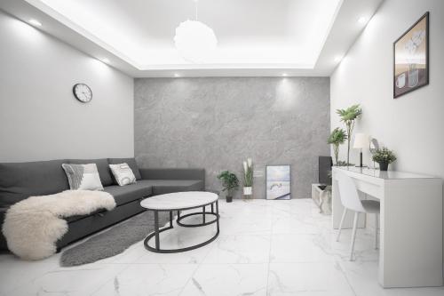 Brand New Luxury Suite 7 min to Omotesando 2 min to Shibuya