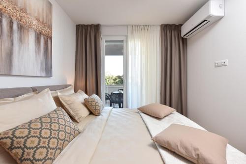 Alta Oliva with private parking